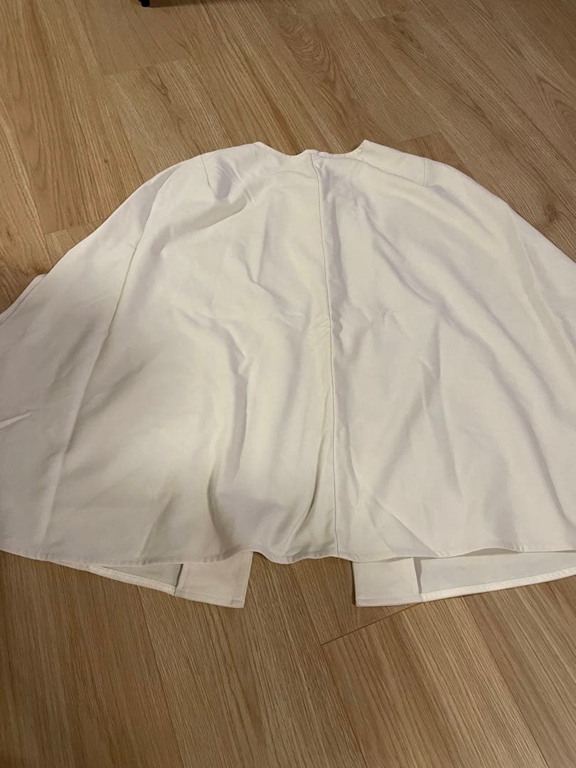 セルフォード　リボンディテールケープジャケット