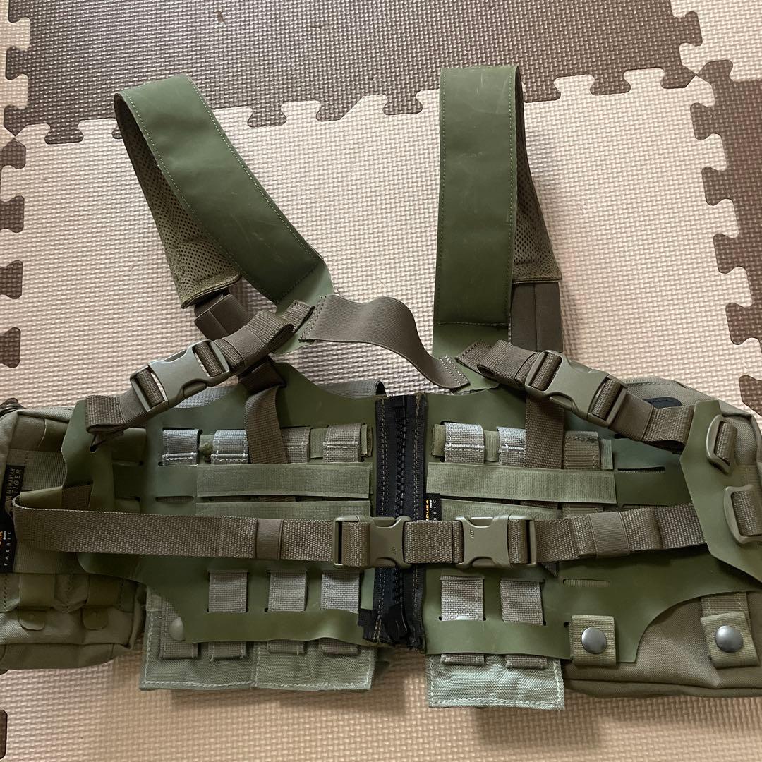 タスマニアンタイガー　チェストリグ等