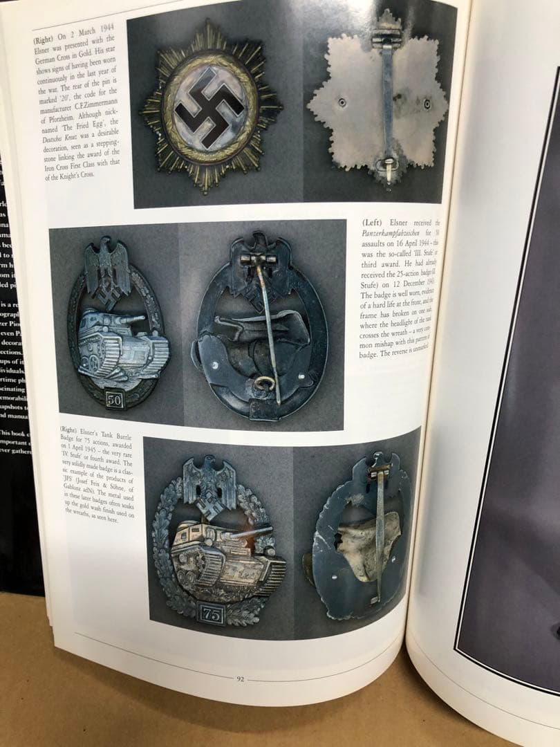 THE PANZER SOLDIER ドイツ軍装甲兵の専門書　洋書