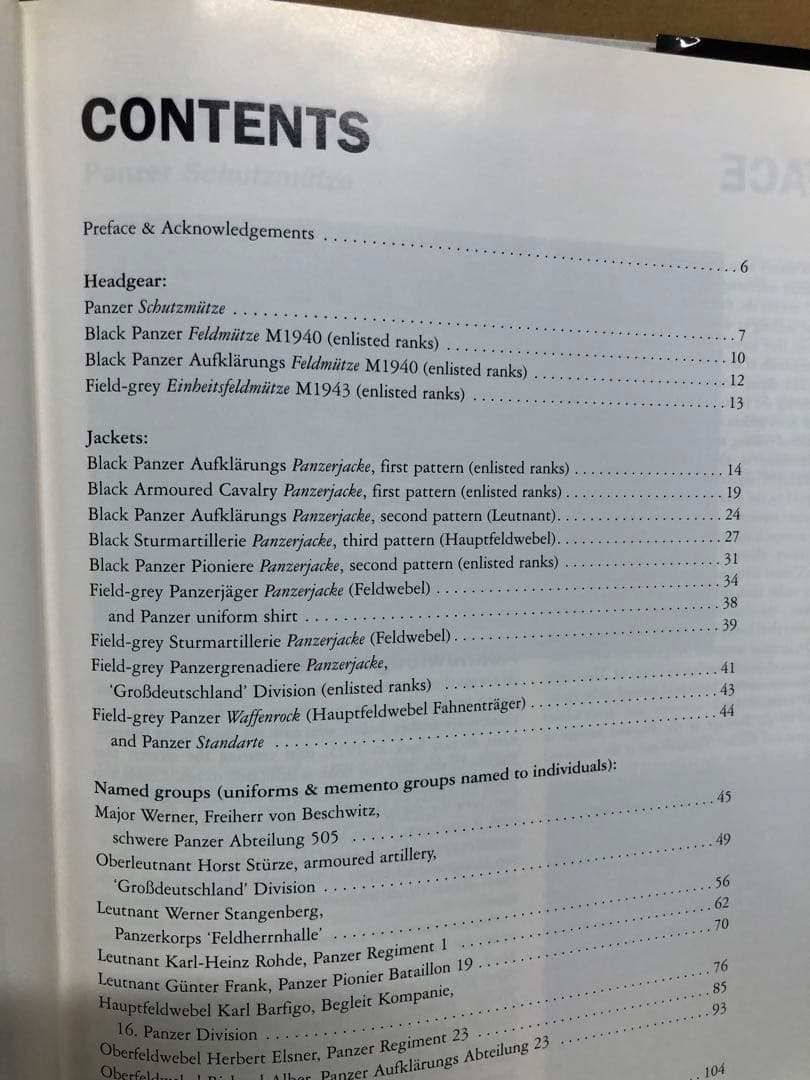 THE PANZER SOLDIER ドイツ軍装甲兵の専門書　洋書