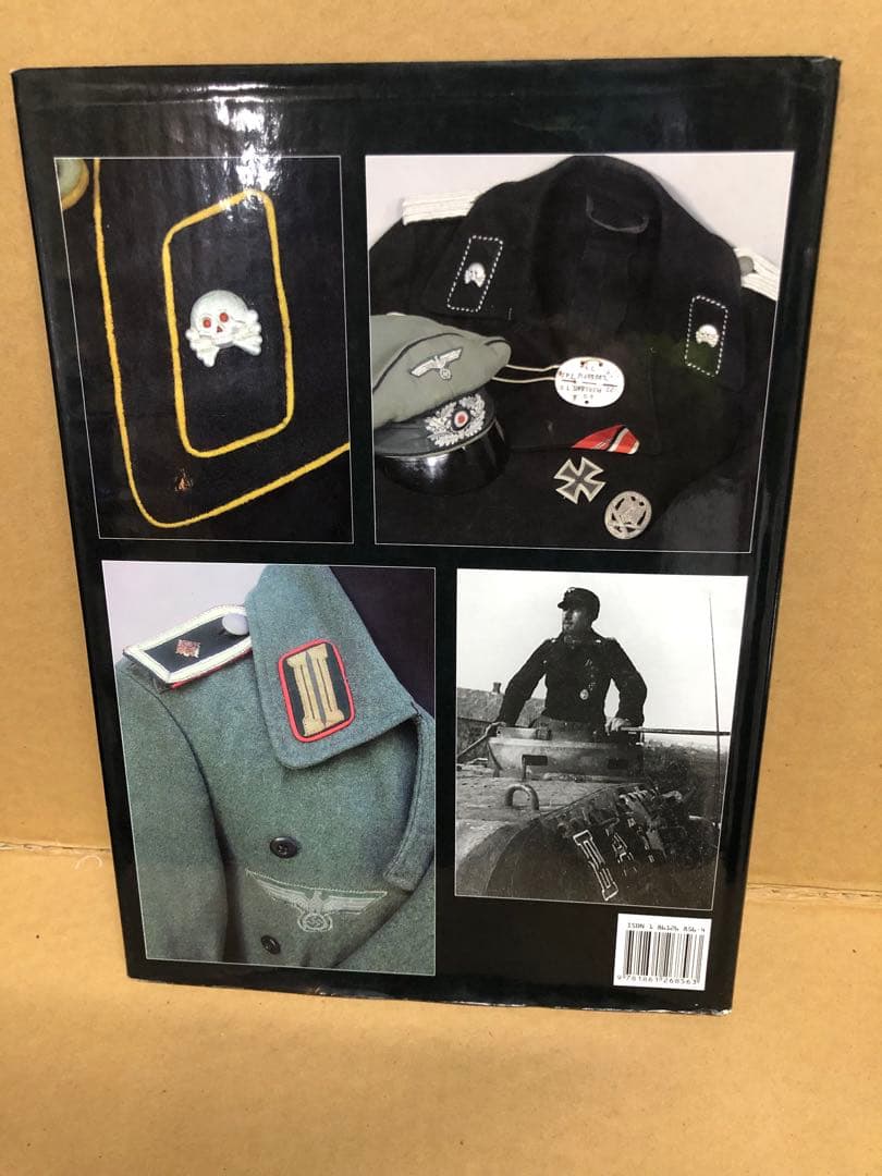 THE PANZER SOLDIER ドイツ軍装甲兵の専門書　洋書