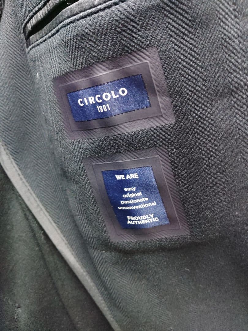 CIRCOLO 1901 テーラードジャケット　ブラック　ヘリンボーン