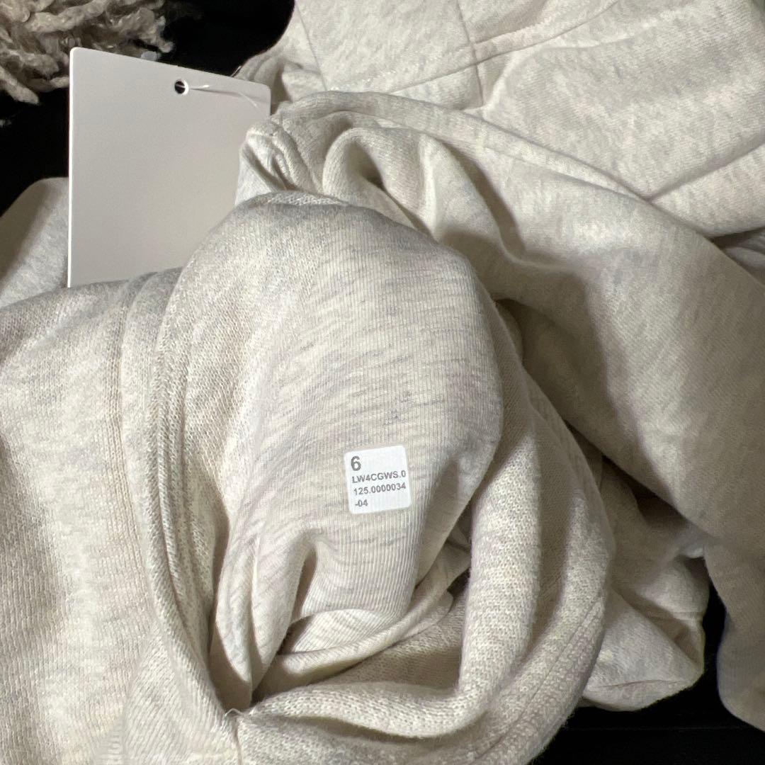 ルルレモン　scuba ゴールド　サイズ6 新品