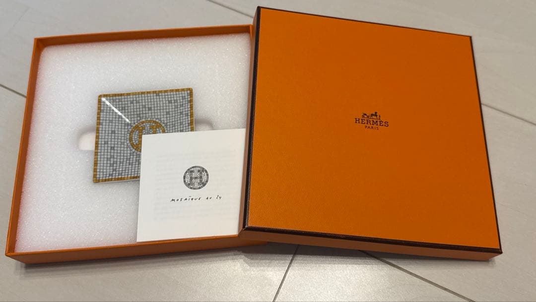 新品　エルメス　プチカレ No1 〈モザイク 24〉ゴールド ￥22,000