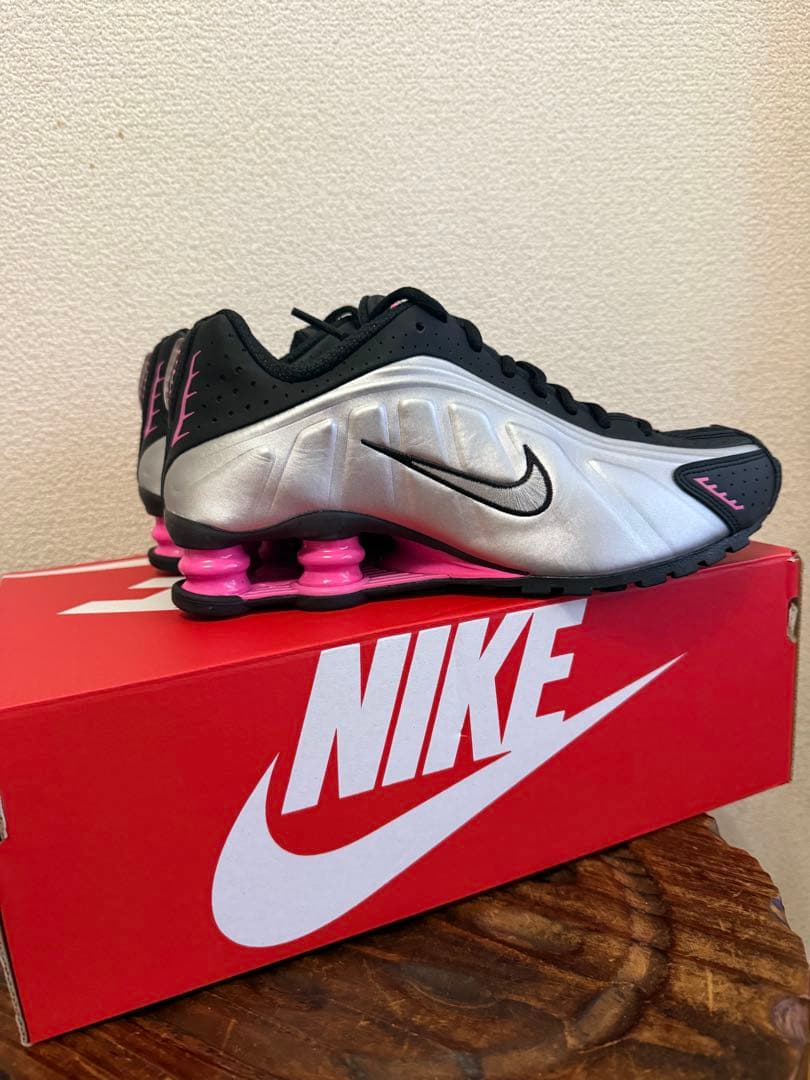 靴 Nike shox R4 24.0