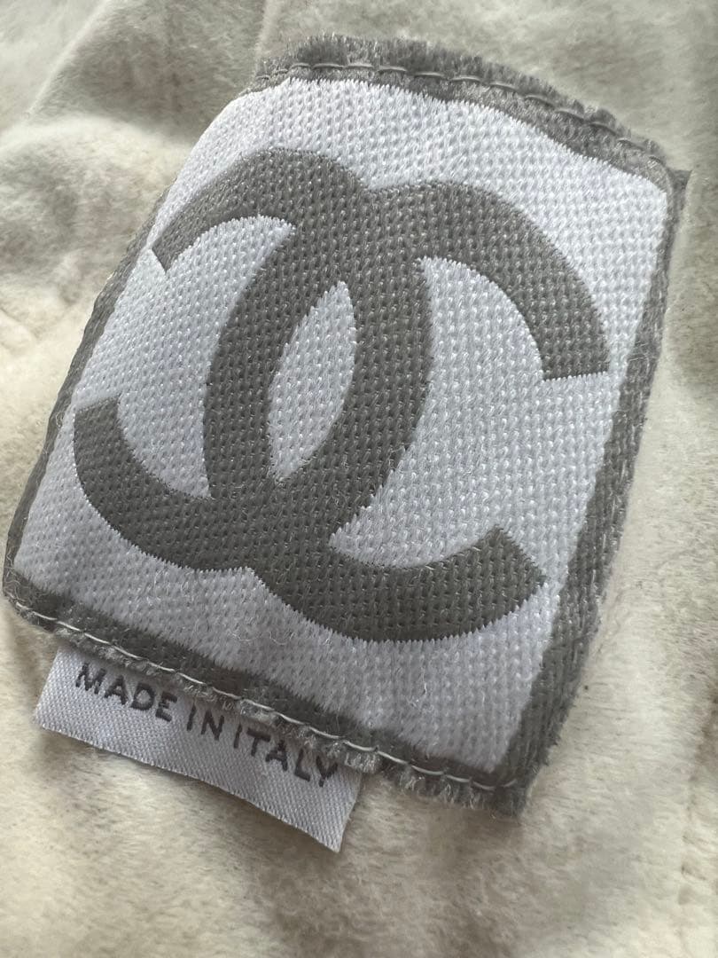 サ*ダ様 CHANEL エコファー　キャップ　2001 ビンテージ