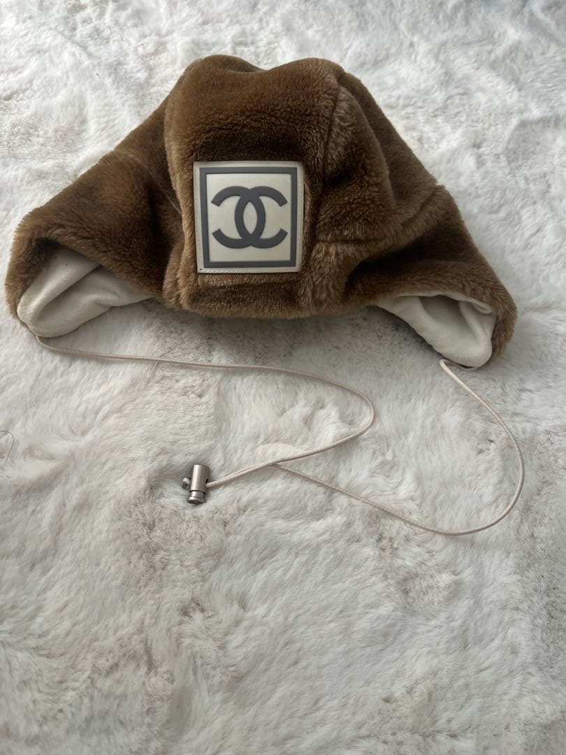 サ*ダ様 CHANEL エコファー　キャップ　2001 ビンテージ
