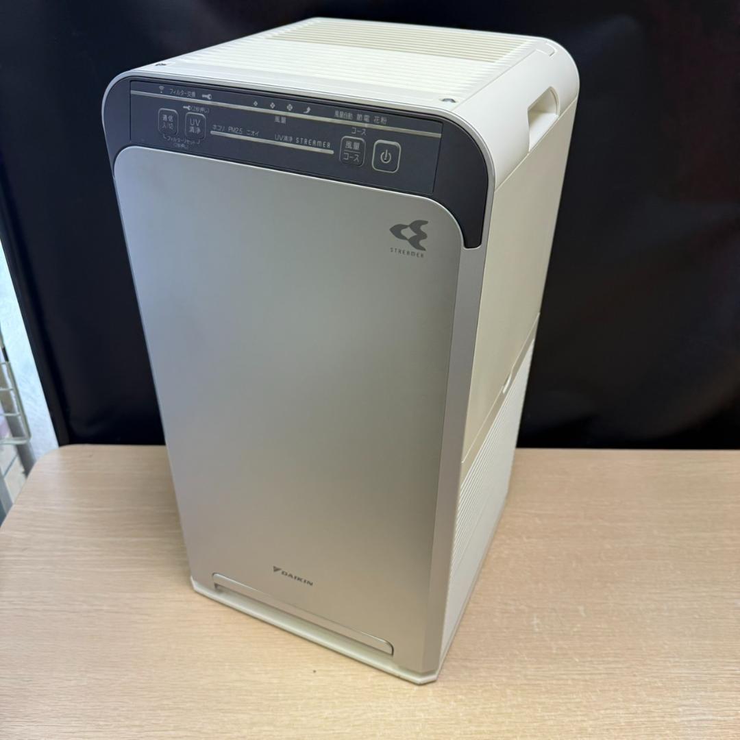 ★DAIKIN　空気清浄機　ACB50X　2022年製