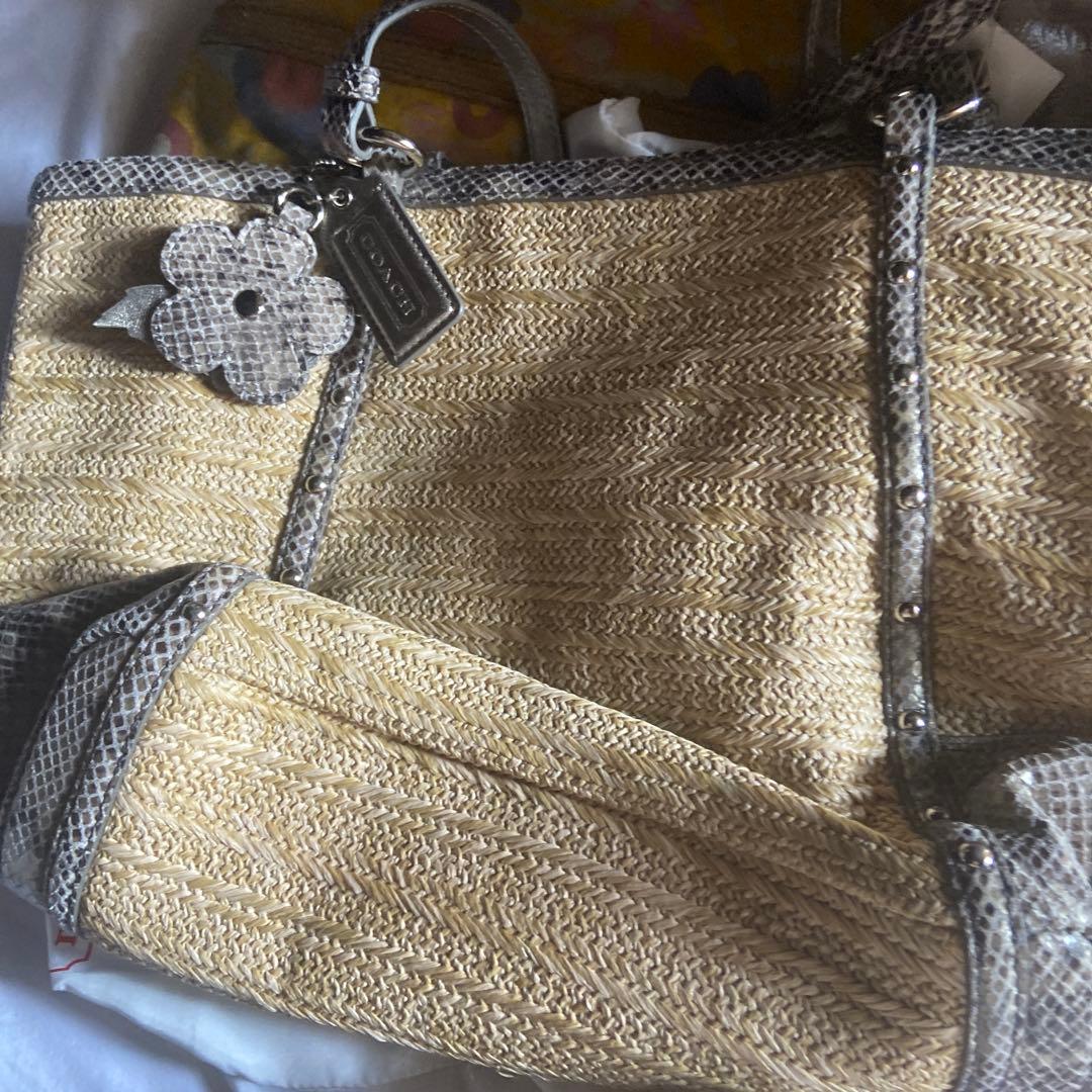 コーチのハワイ購入カゴバック