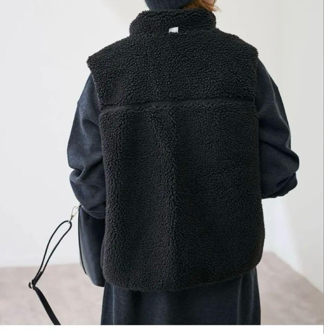 新品⭐︎ フレームワーク購入 パタゴニア k's reversible ベスト