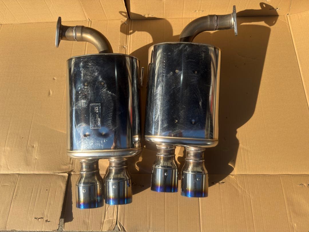 スバルWRX S4 VBH HKS マフラー　リーガマックスプレミアム　送料込