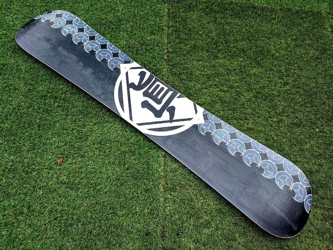 ★board★　スノーボード　眞空雪板等　儚　152cm