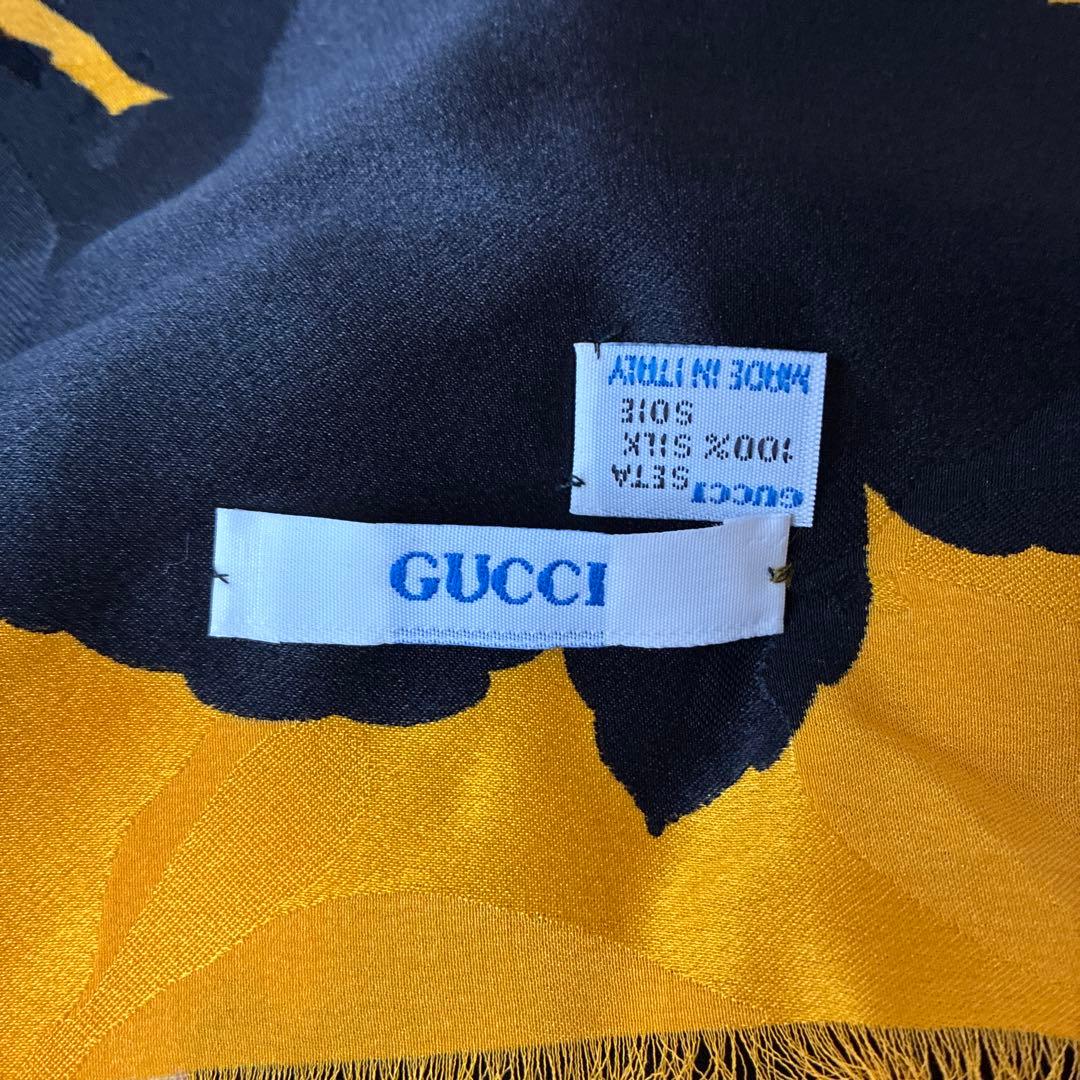 GUCCI 花柄ストール 黒・オレンジ・白 125×125