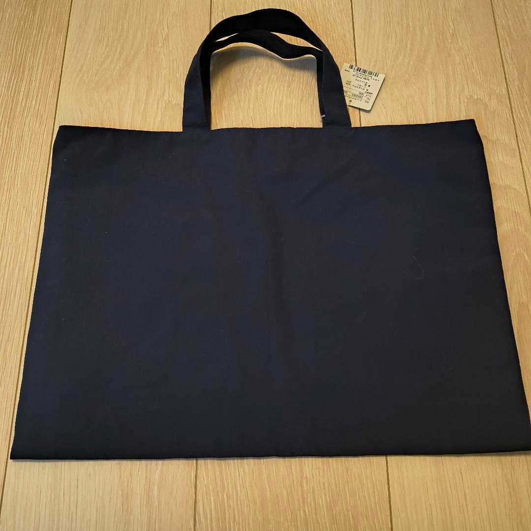 新品未使用　familiar　ファミリア レッスンバック　　41cm×30cm