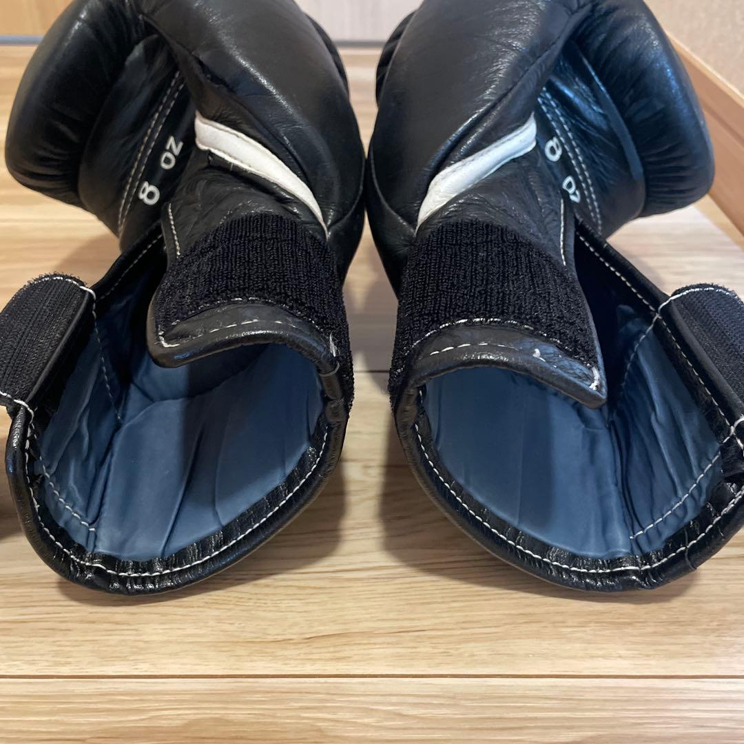 Winning ボクシンググローブ 8 oz ブラック