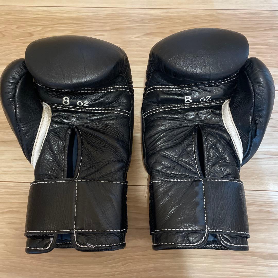 Winning ボクシンググローブ 8 oz ブラック