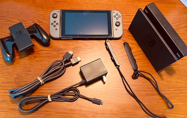 switch即日発送可能！大阪付近の方ならその日に持っていくことも可能！