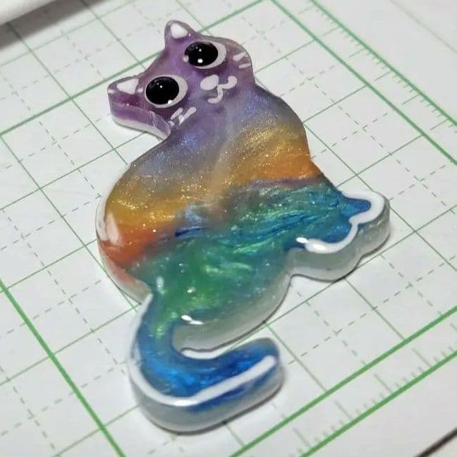 ひまうい様　5.1 猫　レジンヘアゴム　横　夜明け　彩雲を纏う