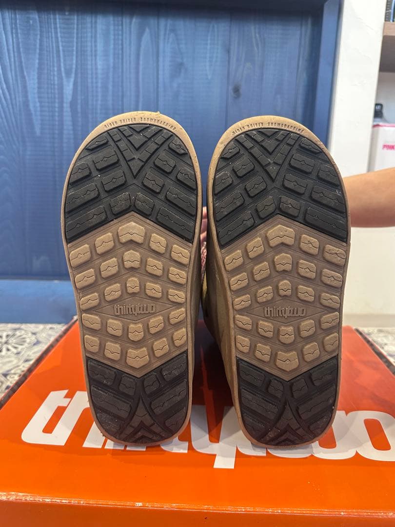 THIRTYTWO スノーボードブーツ　24.5㎝