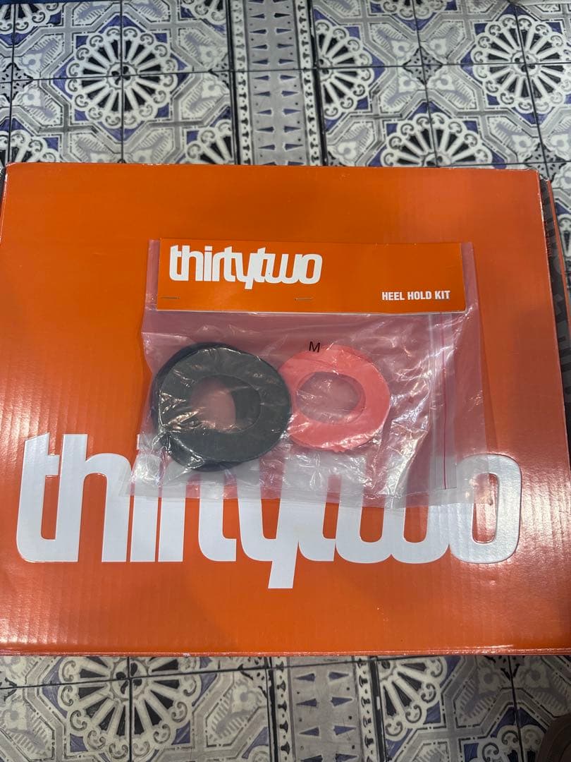 THIRTYTWO スノーボードブーツ　24.5㎝