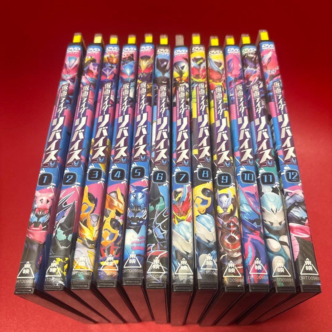 仮面ライダーリバイス DVD 全12巻　レンタル品