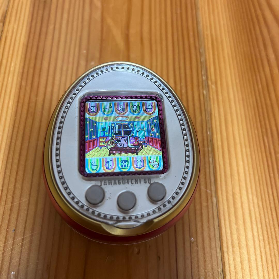 バンダイ BANDAI たまごっち4U ピンク〈GW特別価格〉