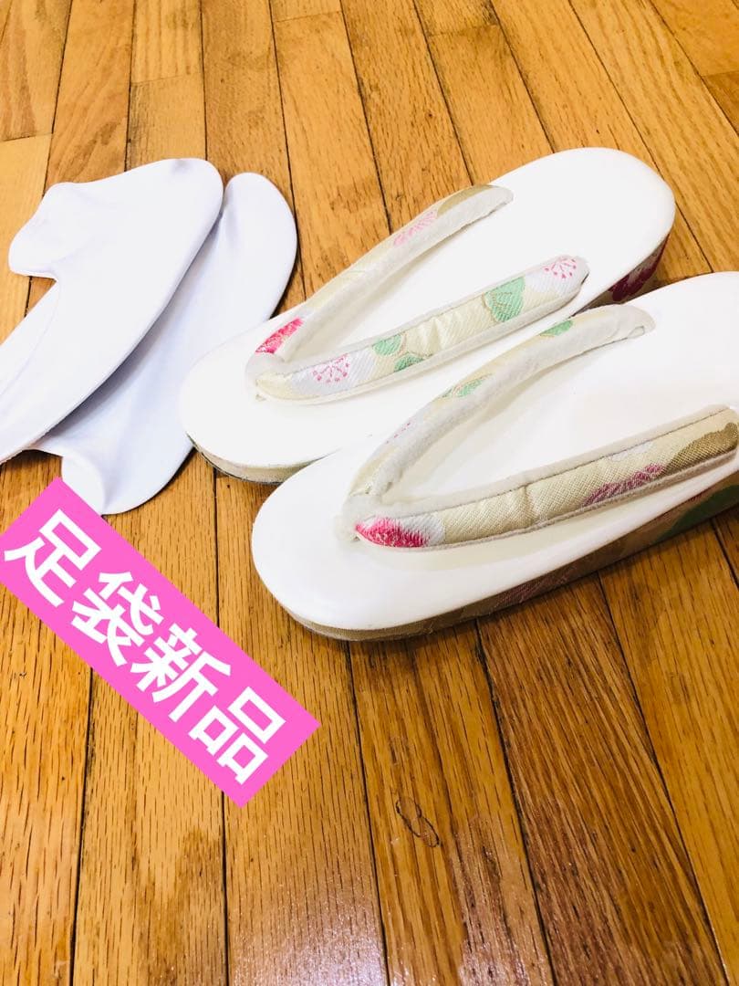 七五三七歳‼人気赤地に桜尽くし金箔煌びやか際立つ❤️完全フルセット安心