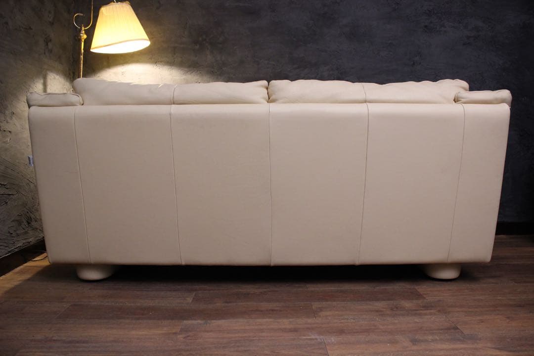 首都圏送無料〜　イタリア　インカント　総本革　約40万　クリーム系　極上　ソファ