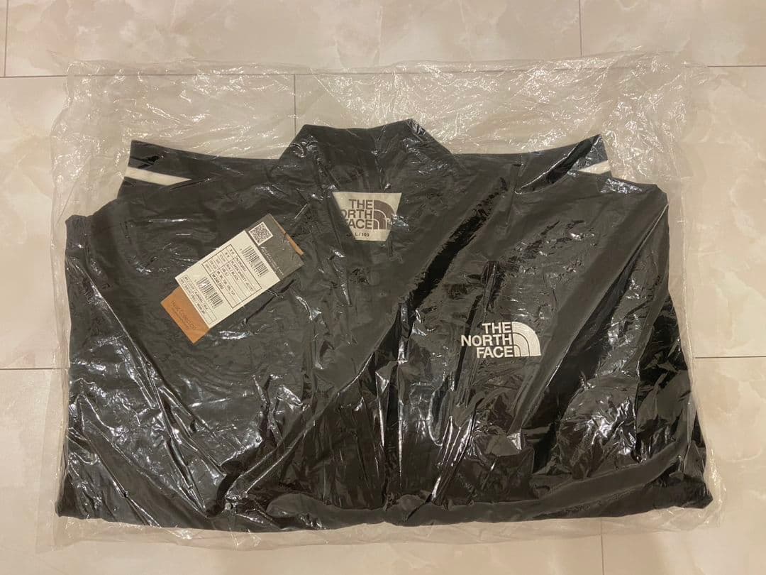 ☆ラスト1点☆ノースフェイス ホワイトレーベル　ブラック 　Lサイズ スタジャン