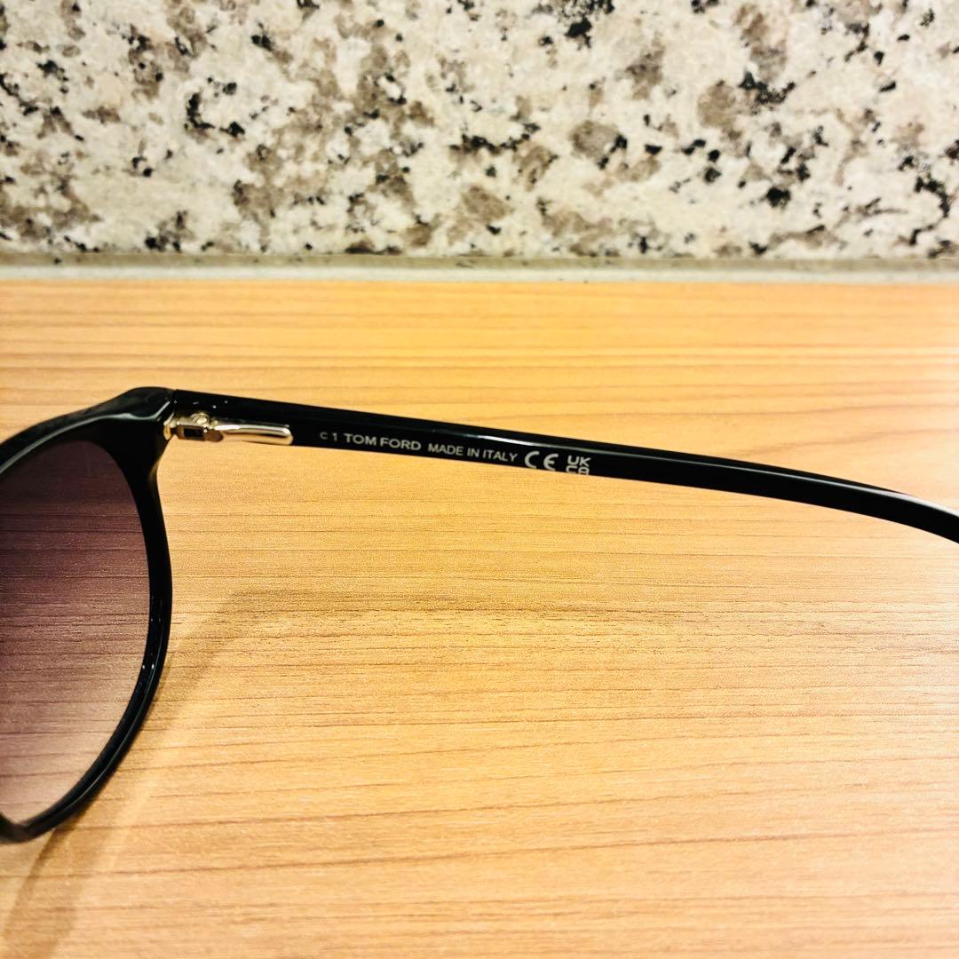 TOM FORD TF539 サングラス ブラック
