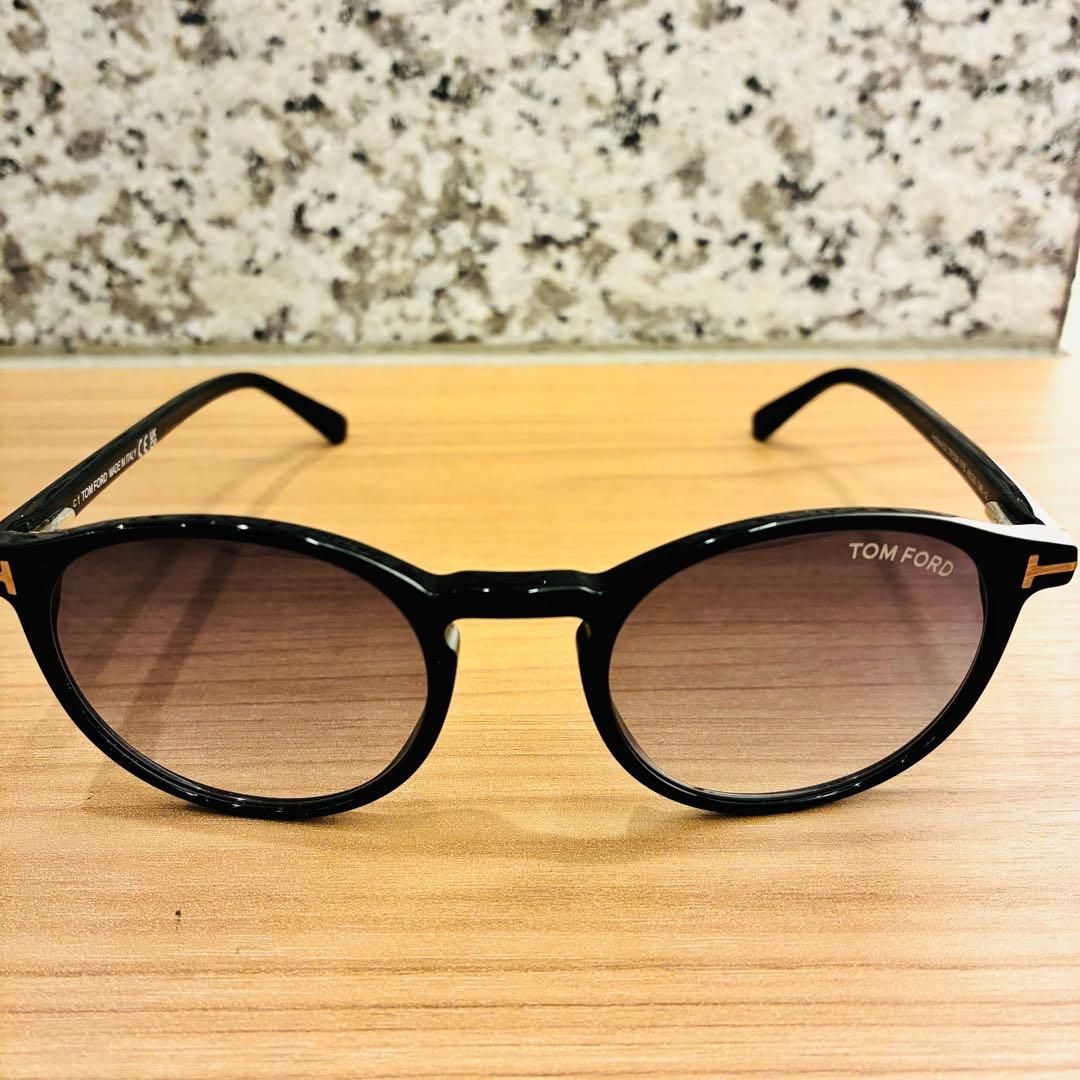 TOM FORD TF539 サングラス ブラック