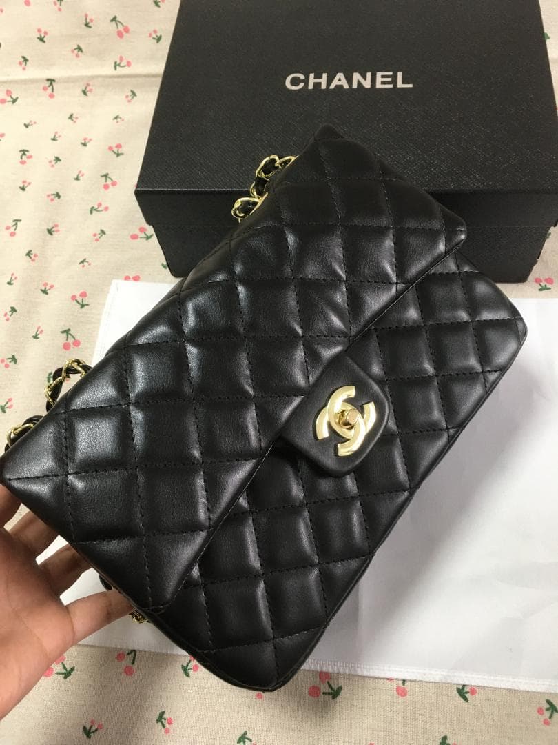 ❤️箱付き❤️ブラックショルダーバッグ｛黒色｝ 2way