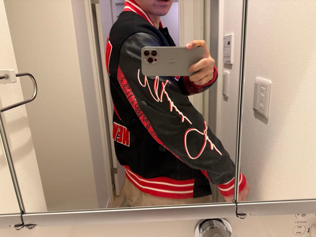 Jordan AwakeNY バーシティJacket S Redスタジャン