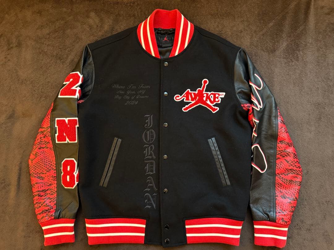 Jordan AwakeNY バーシティJacket S Redスタジャン