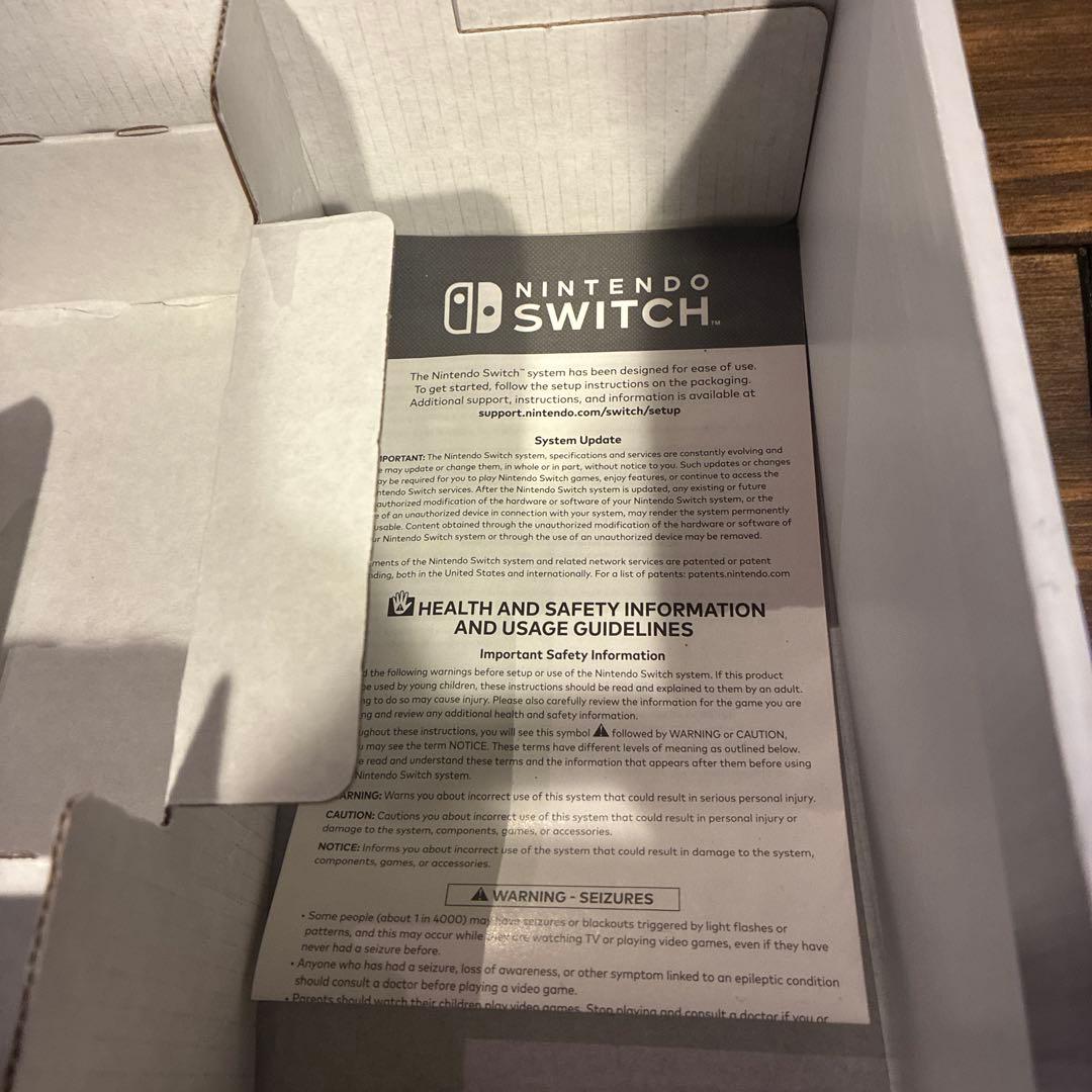 Nintendo Switch 本体　256G SDカード　ケース付き