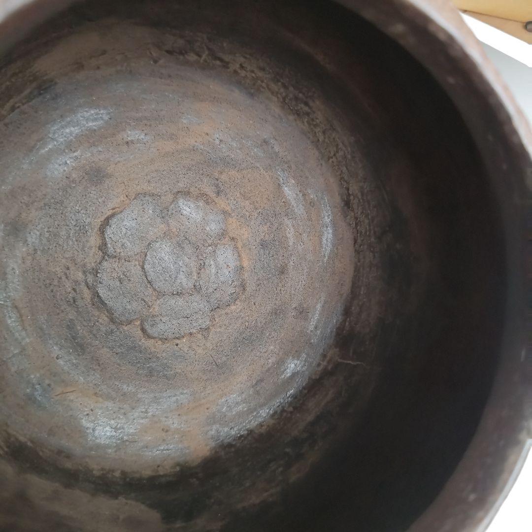 イ443 茶釜『釜師　和田美之助』『銀摘　馬地紋　撫肩　共箱』鉄釜　茶道具