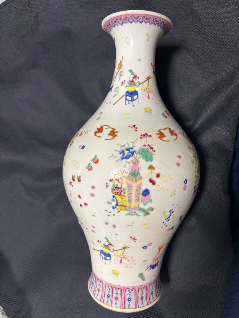 粉彩吉祥文瓶 「大清光緒年製」落款　高さ約40cm