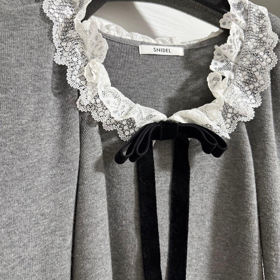 SNIDEL♡ フリルネックニットワンピース