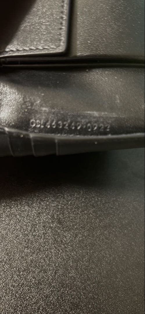 YVES SAINT LAURENT 二つ折り財布 モノグラム ブラック