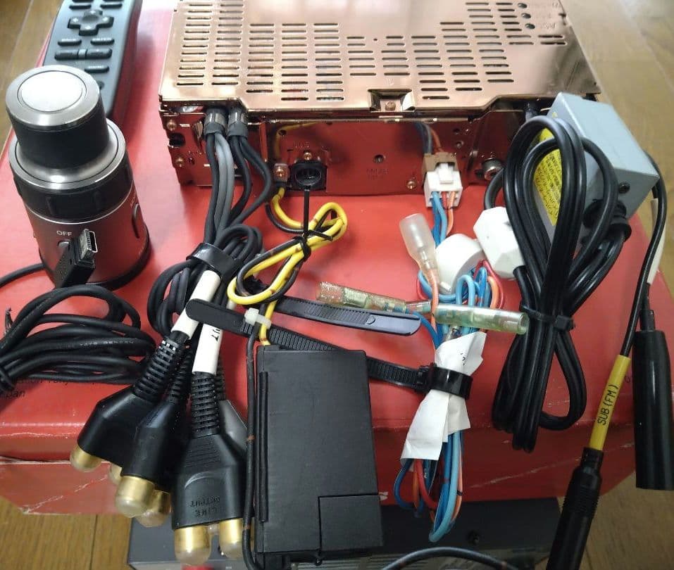 希少☆SONY CDX-C90 FM/AMコンパクトディスクプレーヤー