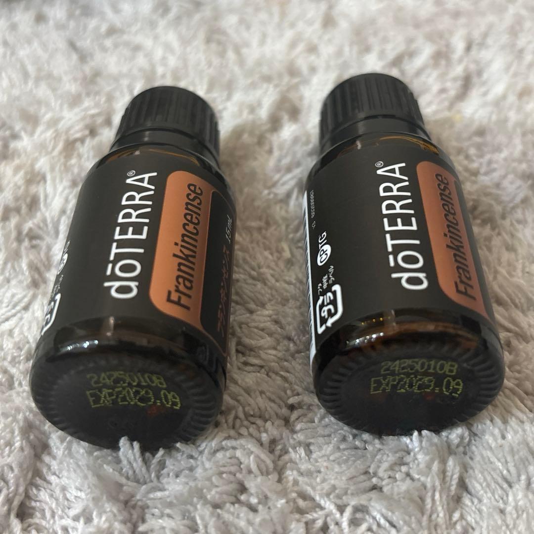 doTERRA ドテラ　フランキンセンスエッセンシャルオイル　15ml 2本