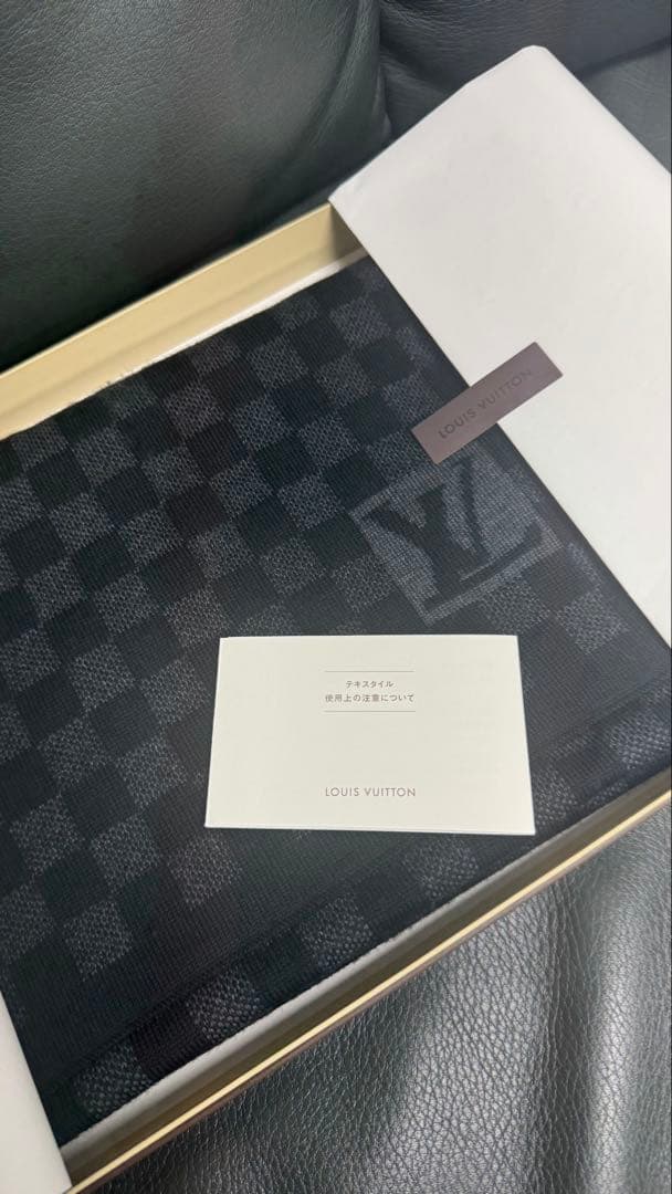 LOUIS VUITTON 最高級ウール100% マフラーダミエ　ルイ・ヴィトン