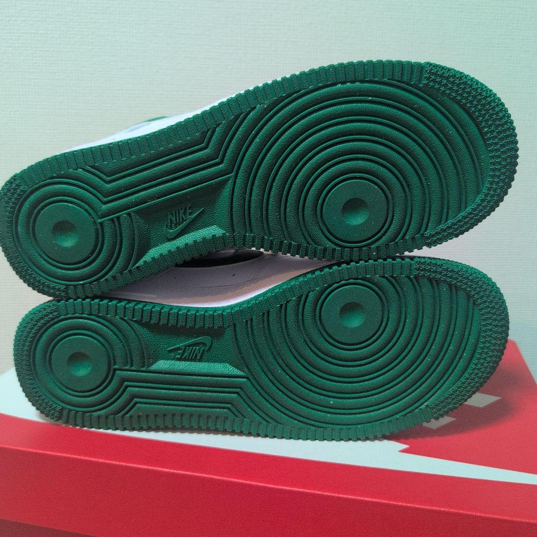 NIKE Air Force 1 ホワイト/グリーン 24cm