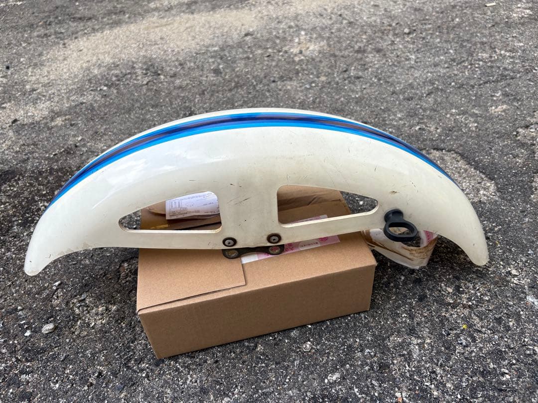 RZ250用純正フェンダー