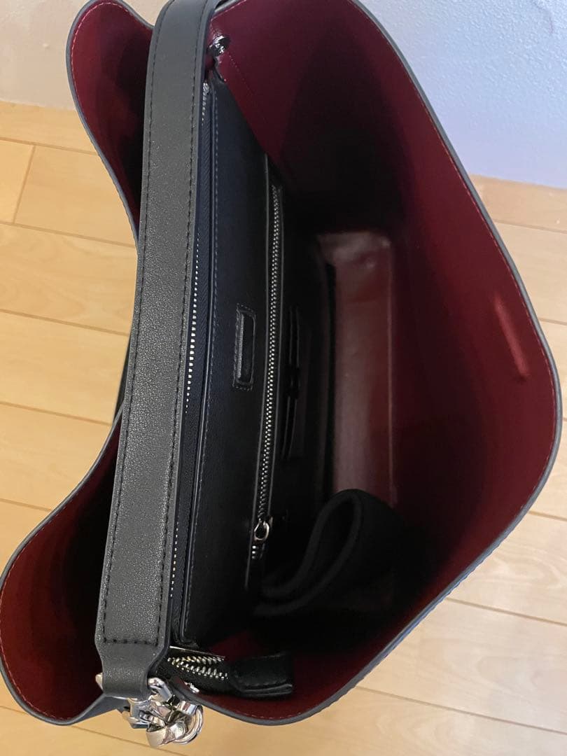 LAWFUL LONDON Iris 14インチ ブラック　ショルダーバッグ