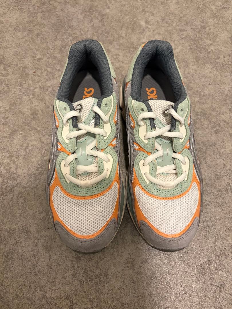 asics GEL-NYC クリーム/クレイグレー