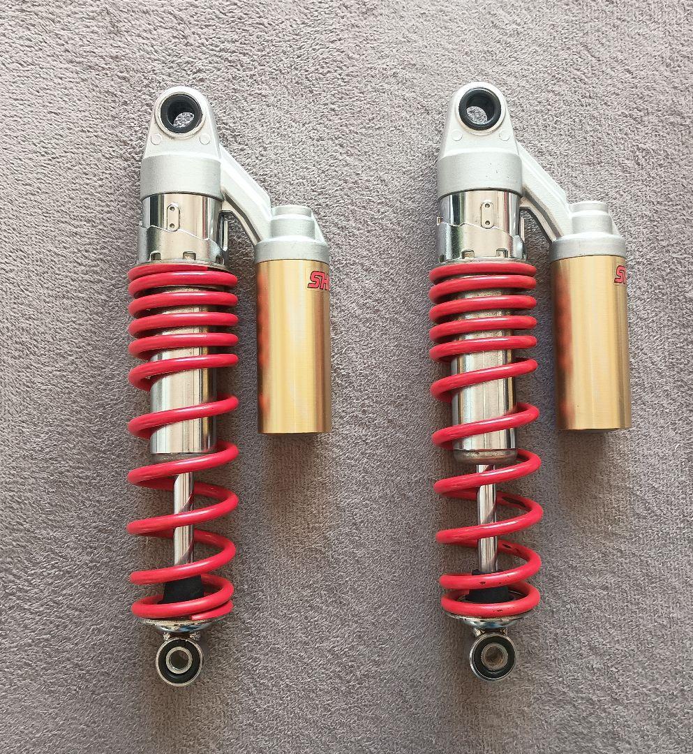 ショーワ　リアサスペンション　CB400sb　CB400sf　NC42