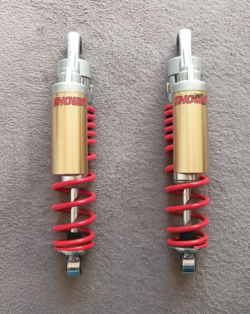 ショーワ　リアサスペンション　CB400sb　CB400sf　NC42