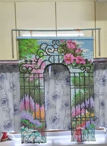 価格変更　スキルスクリーン　花と門 のれん 85cm×120cm【完成品】