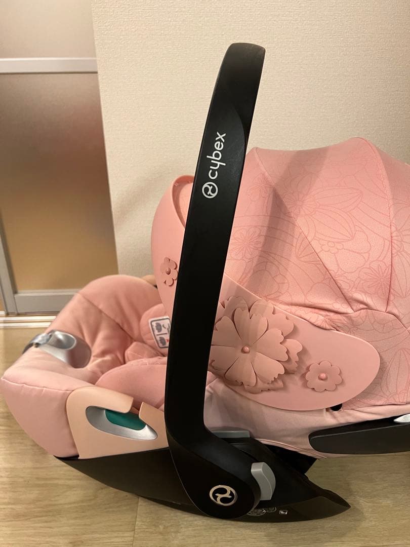 【美品】サイベックス　クラウド Z2 i-Size FE シンプリーフラワーズ